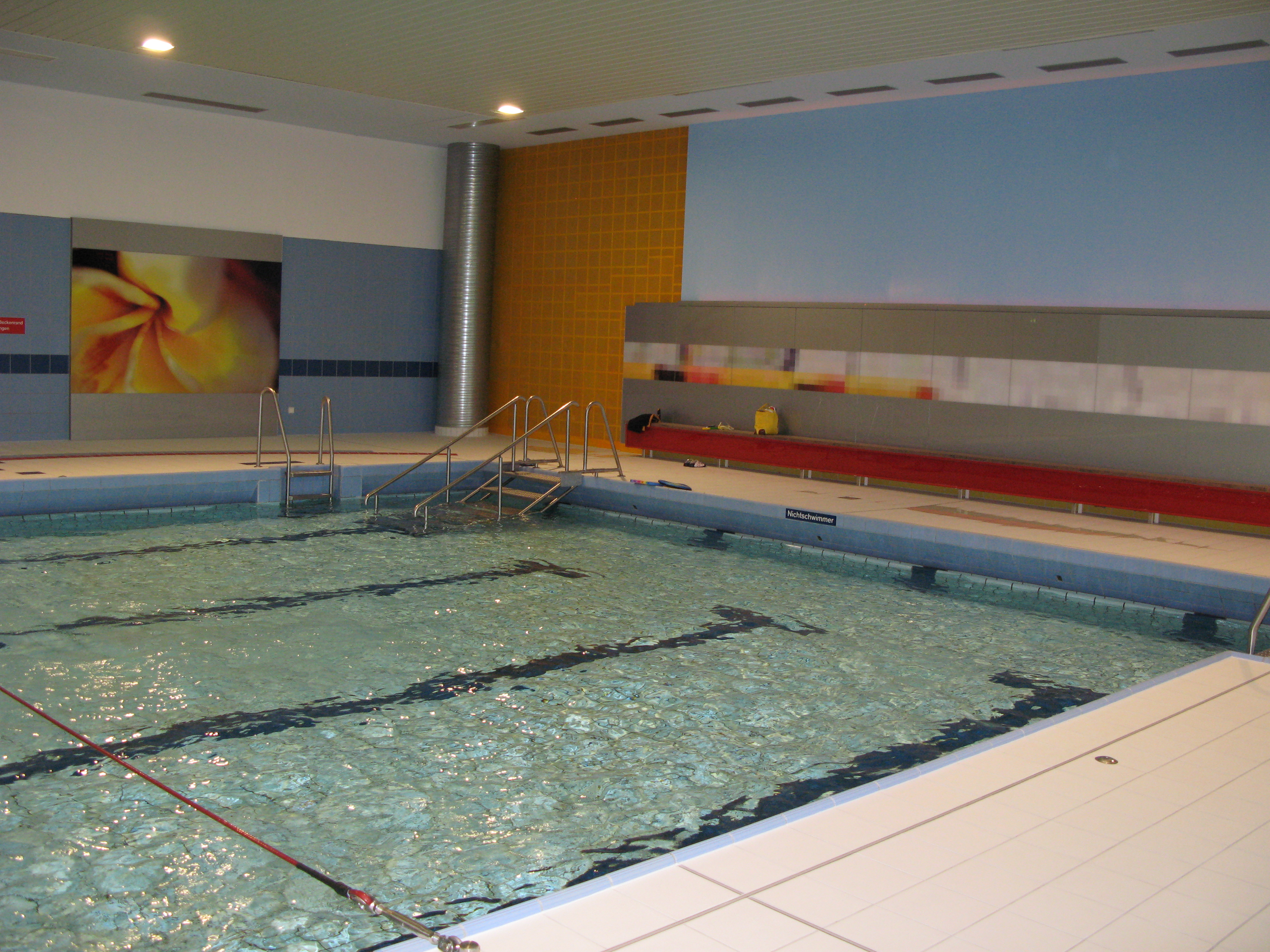 Schlie�ung Hallenbad